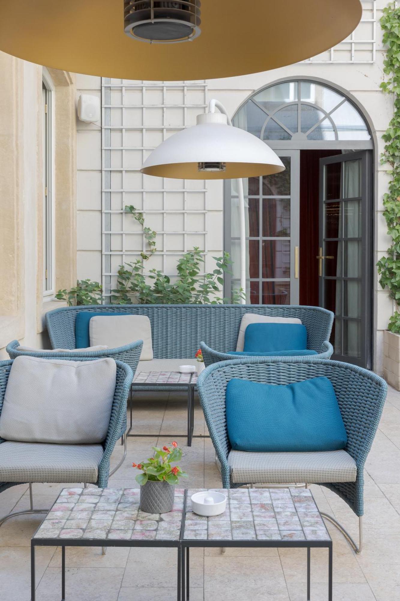Hotel Le Place D'Armes - Relais & Chateaux Luxembourg Bagian luar foto